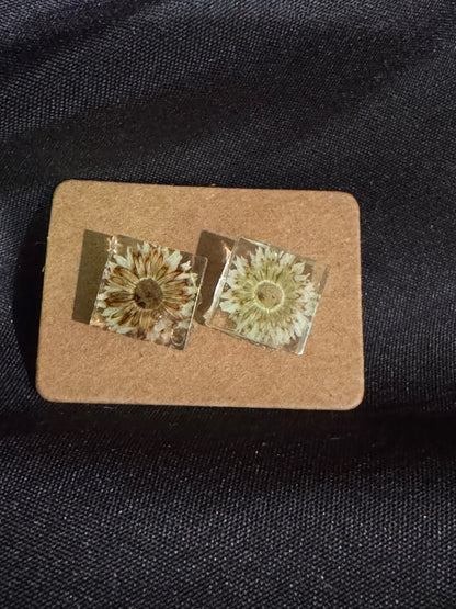Fleur de Soleil – Mini Sunflower Studs