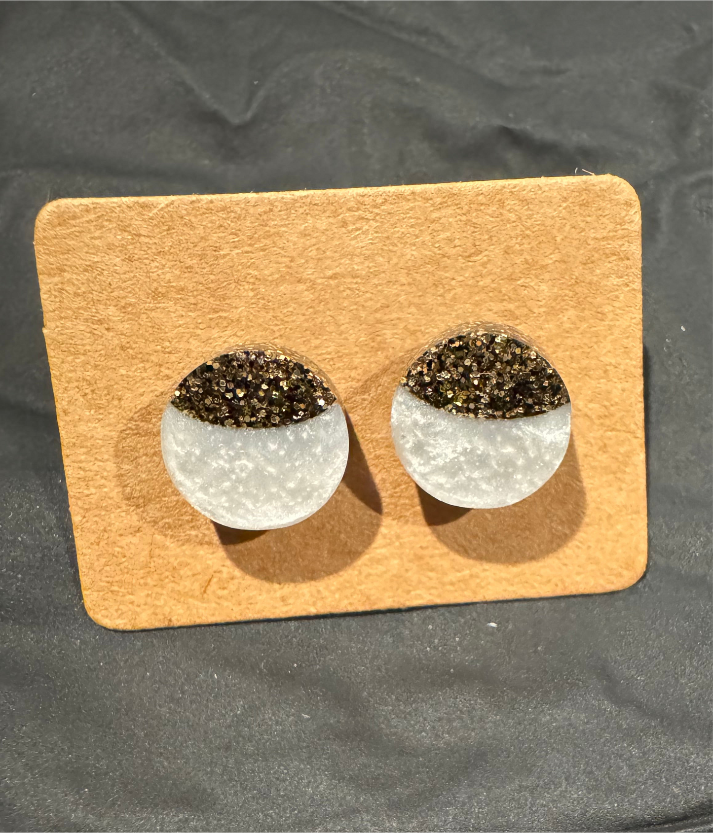 Goût de Miel - A Taste of Honey (Studs)