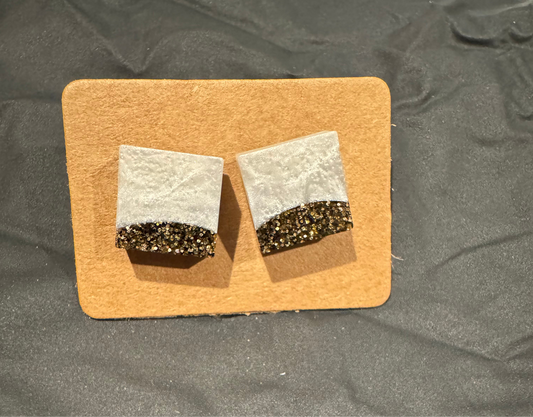 Goût de Miel - A Taste of Honey (Studs)